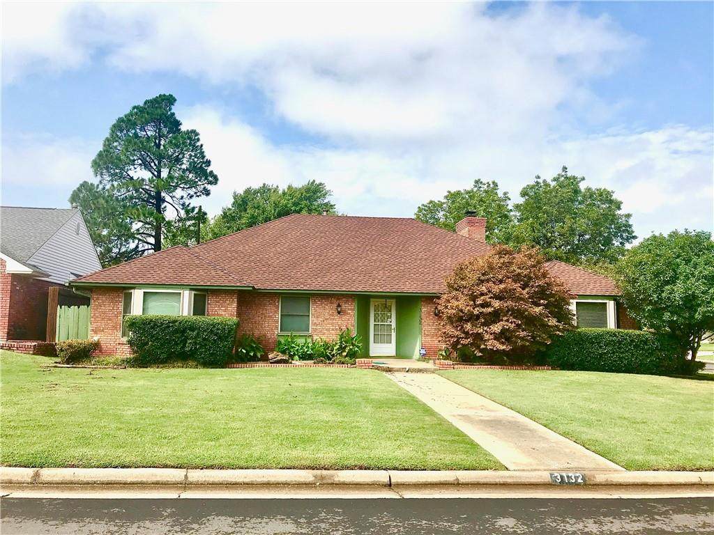 3132 52nd Street - Photo 1