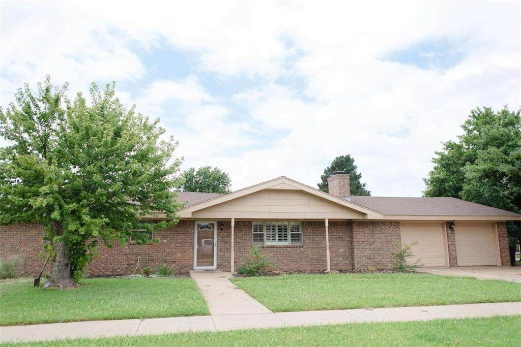 2605 Pawnee Avenue - Photo 1