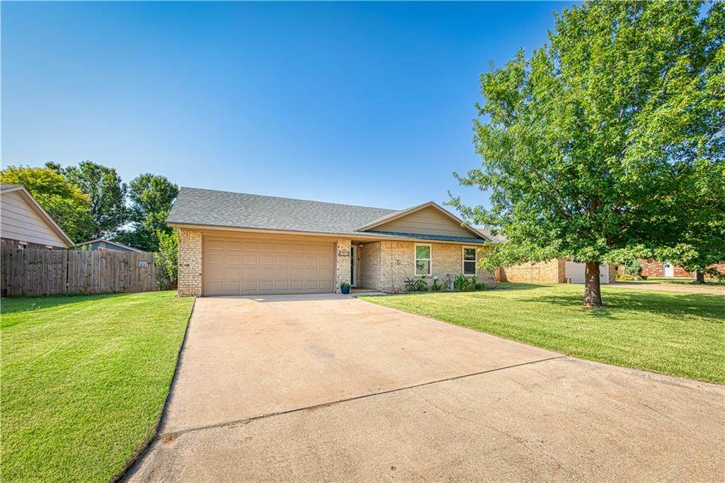 1512 Sherry Court - Photo 1