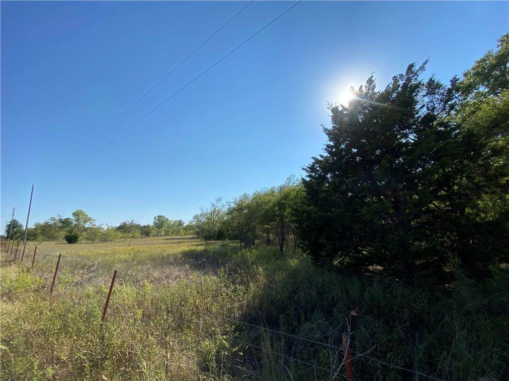 Hwy 6 - Photo 1