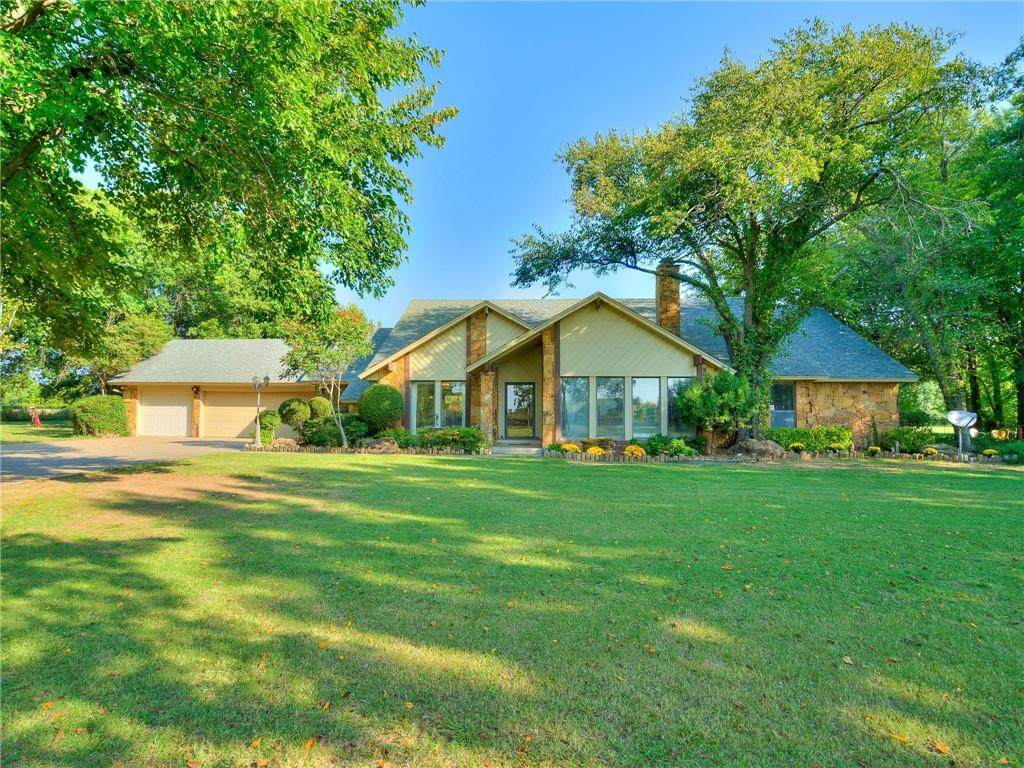 7501 89th Street - Photo 1
