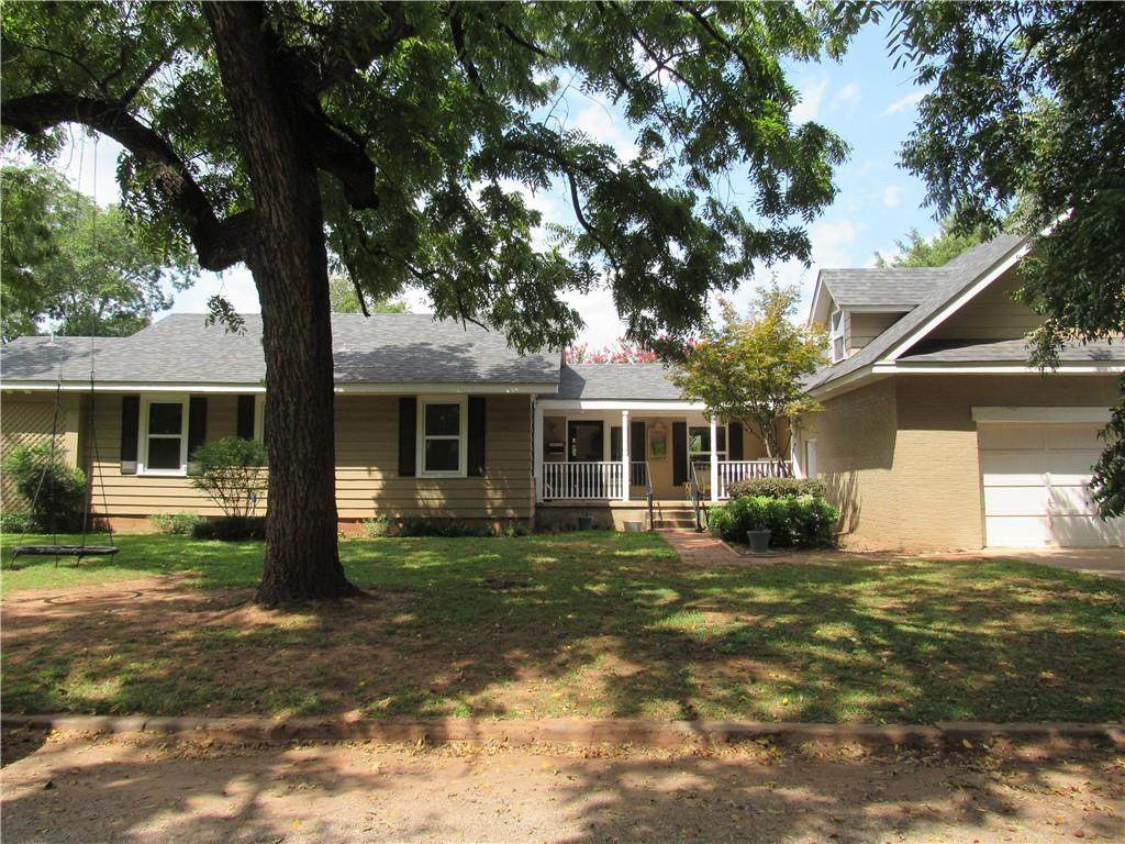 700 Walnut Street - Photo 1