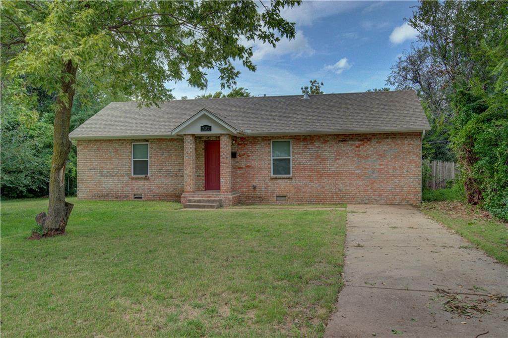 702 Redbud Drive - Photo 1