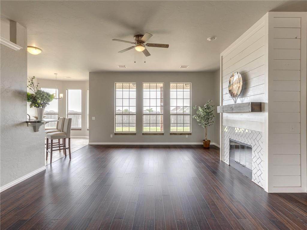 13809 Robinson Avenue - Photo 1