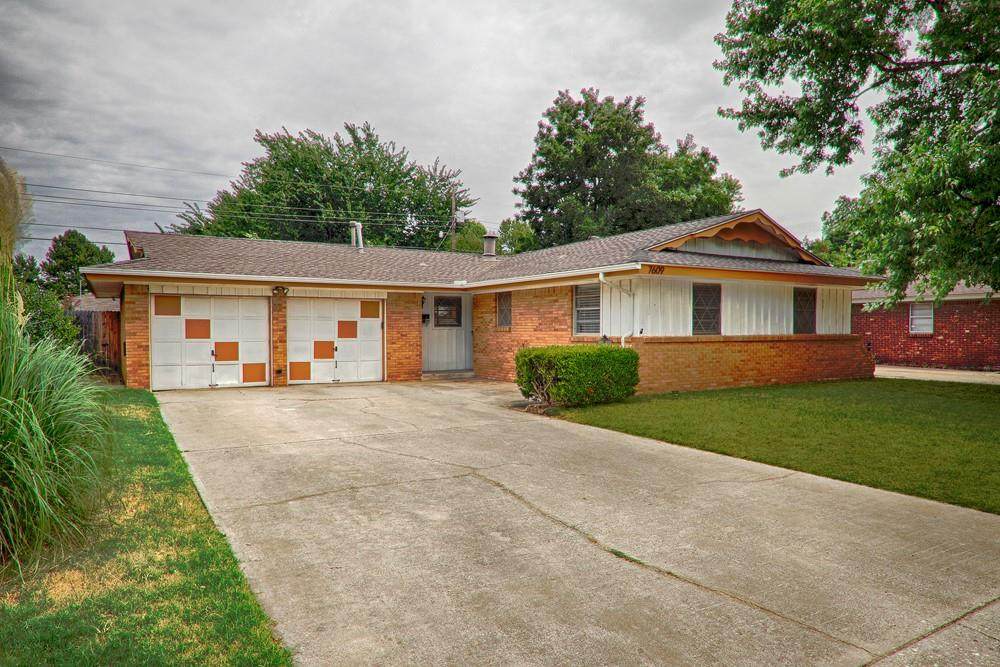 7609 28th Street - Photo 1