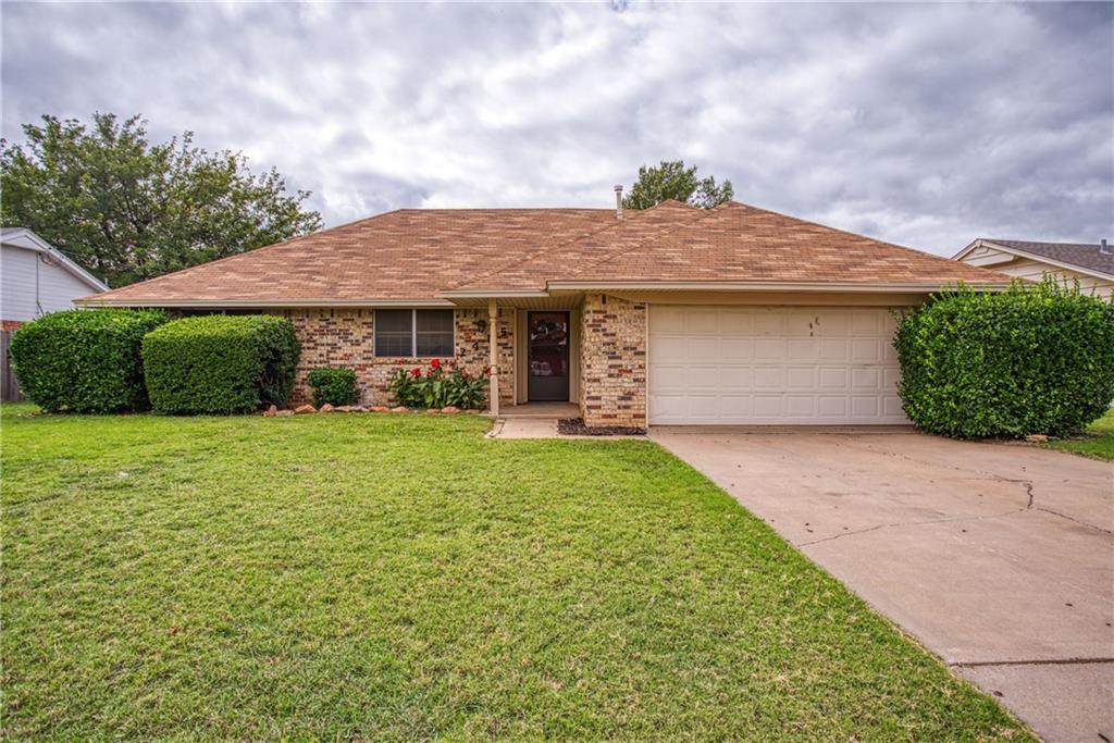 2405 Robin Street - Photo 1
