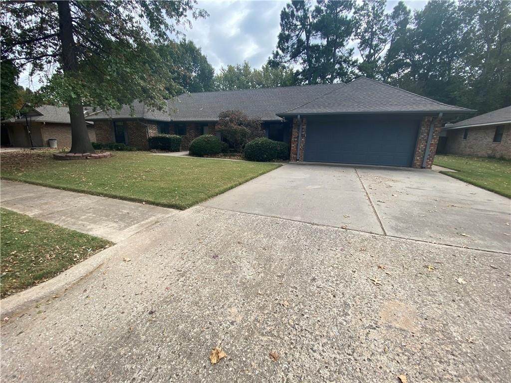 4002 Briarcrest Drive - Photo 1