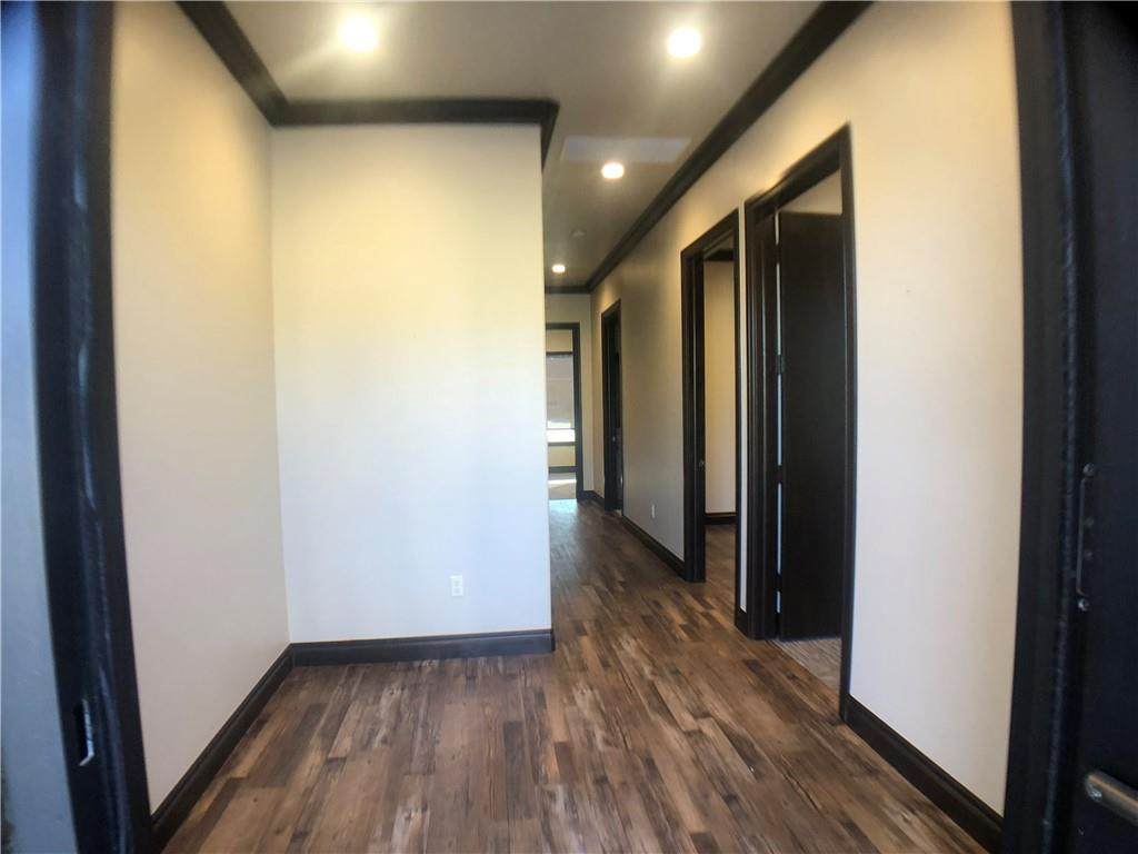 918 107 Street - Photo 1