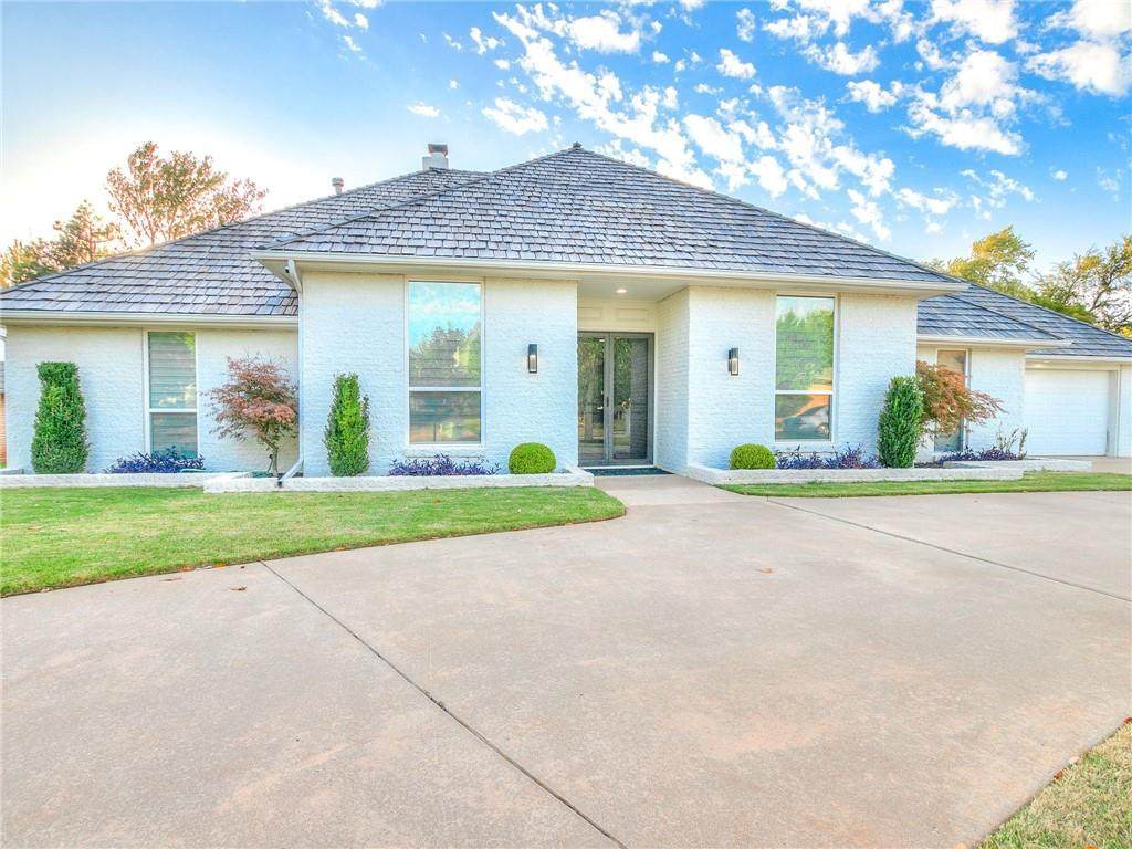 12513 Arrowhead Drive - Photo 1