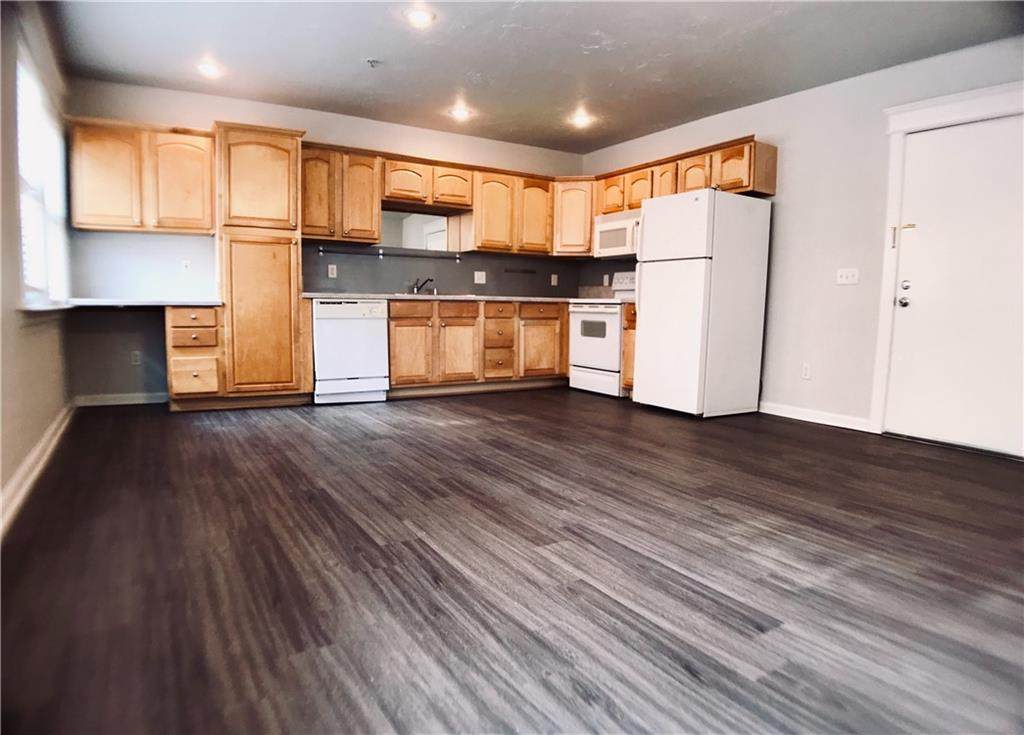 505 27th Street - Photo 1