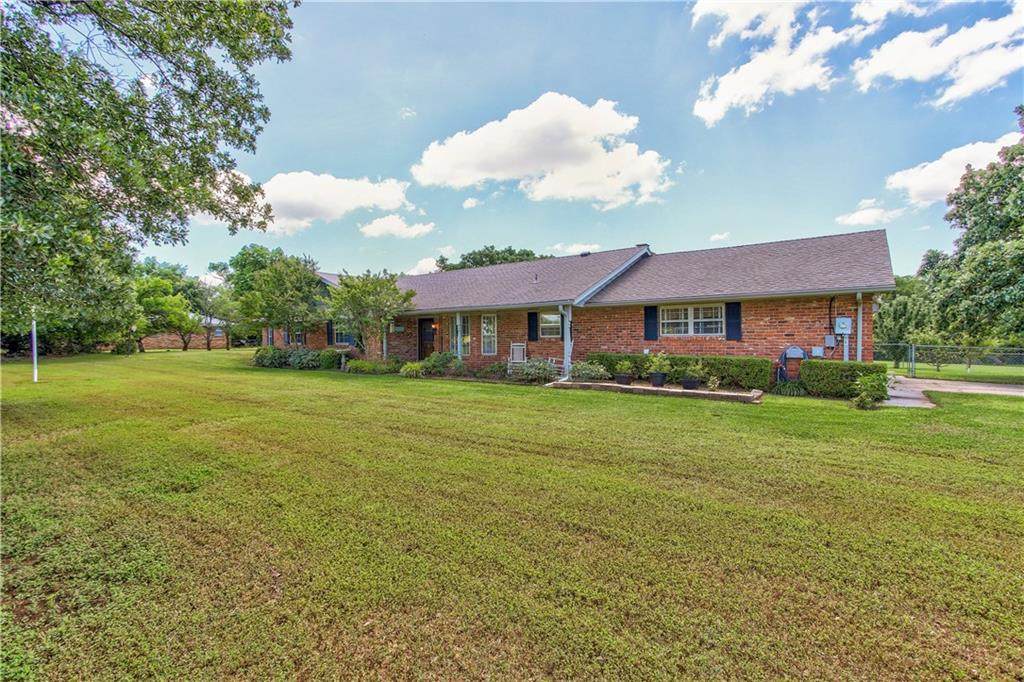 2120 Mesa Trail - Photo 1