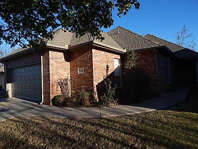 12304 Greenlea Chase East - Photo 1