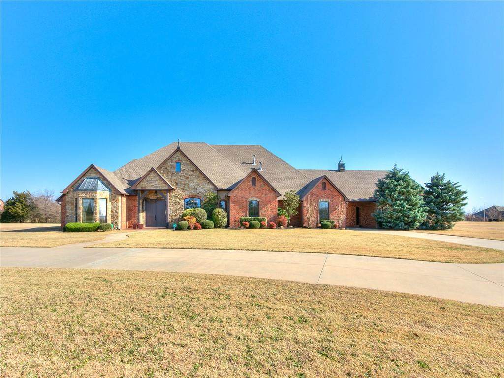 5500 Hidden Meadow Drive - Photo 1