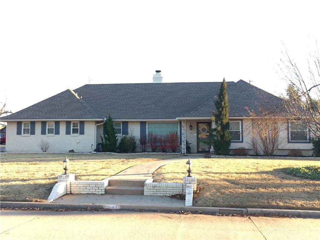 3000 Huntleigh Drive - Photo 1