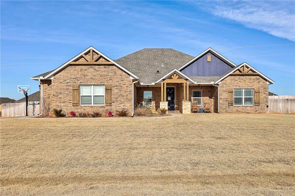 18339 Chuckwagon Trail - Photo 1