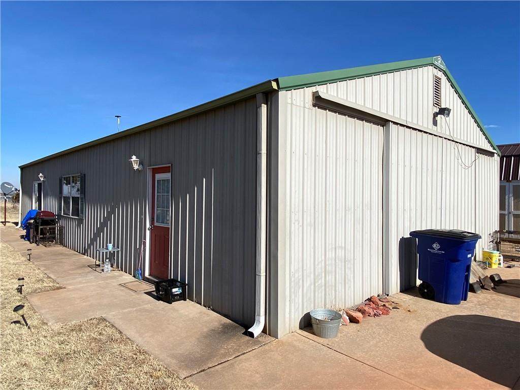 4314 Davis Road - Photo 1