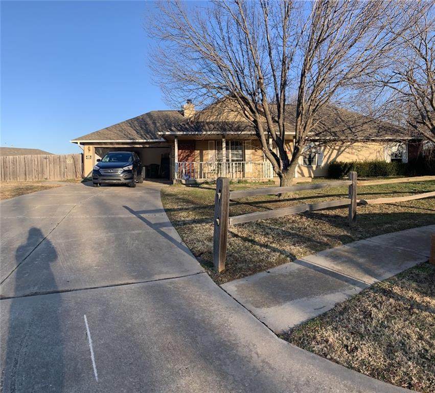 1812 Candlewood Drive - Photo 1