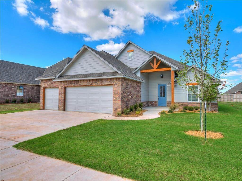 4704 Mustang Park Boulevard - Photo 1