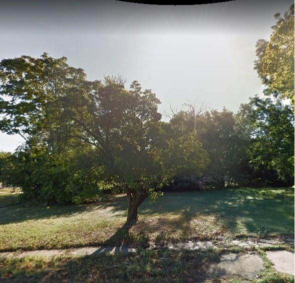 128 12th Street - Photo 1