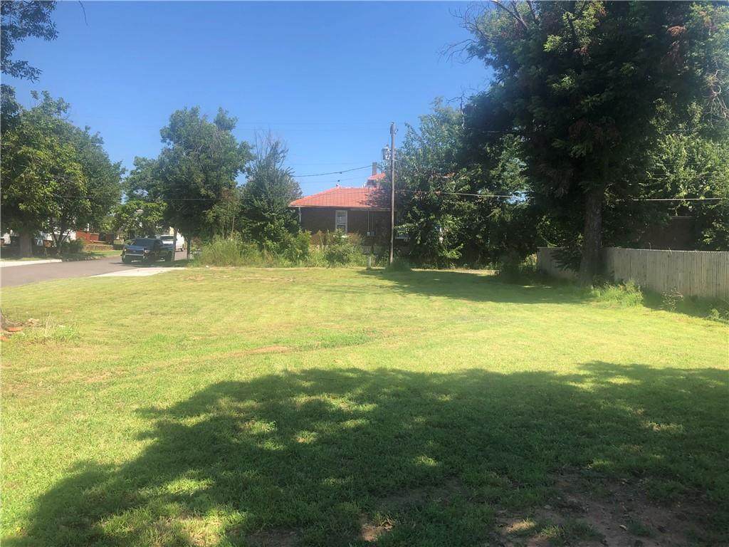 1219 8th Street - Photo 1
