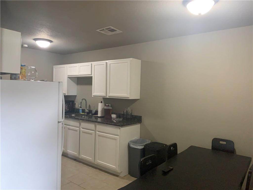 1409 Concord Drive - Photo 1