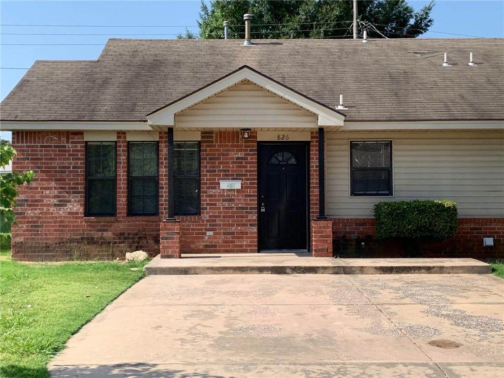 826 Russell Circle - Photo 1