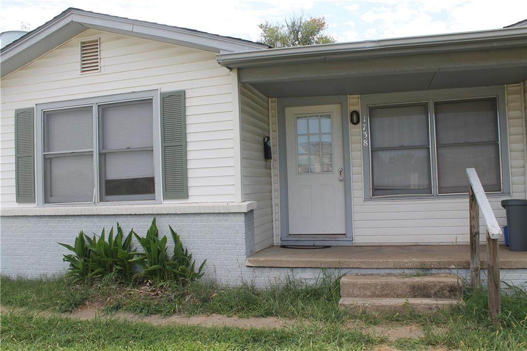 1738 Classen Boulevard - Photo 1