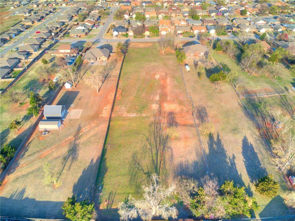 716 Out West Trail - Photo 1