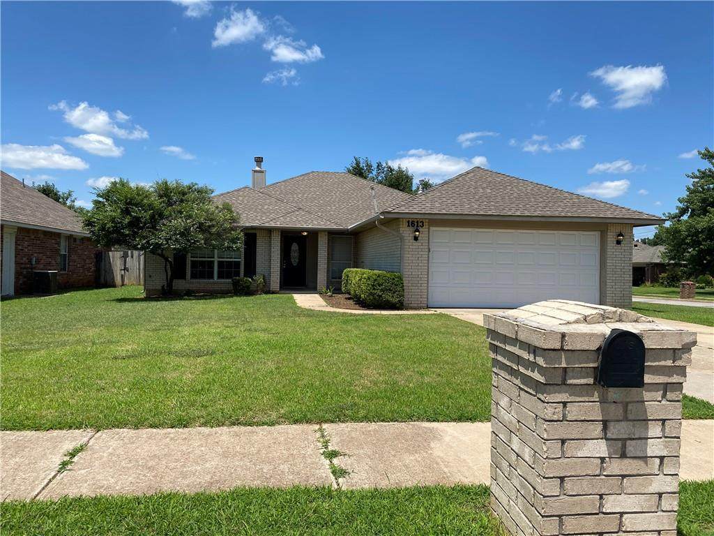 1613 Brittany Lane - Photo 1