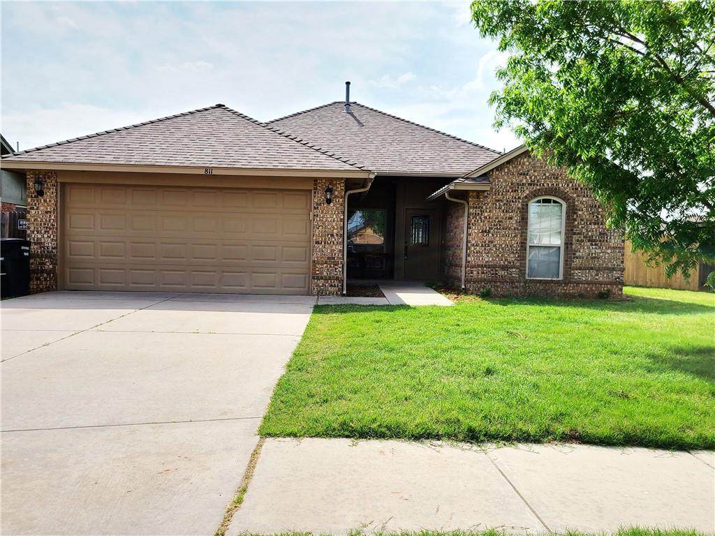 811 Dogwood Court - Photo 1