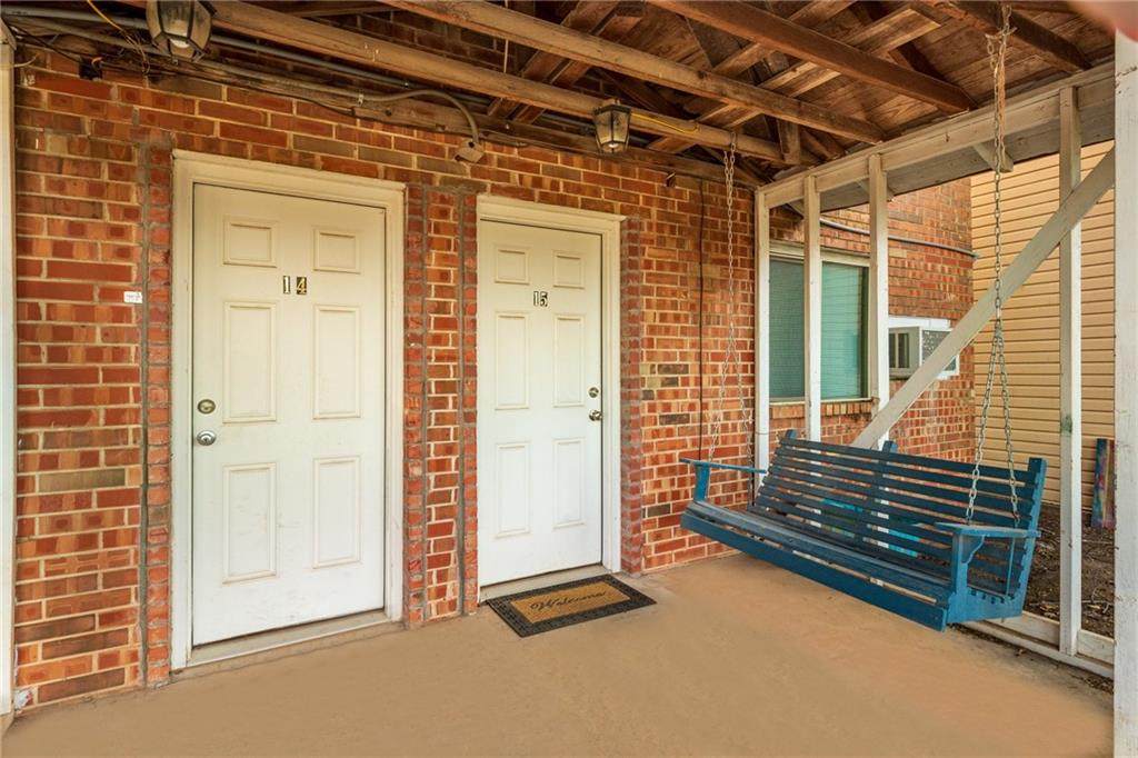 319 Edwards Street - Photo 1
