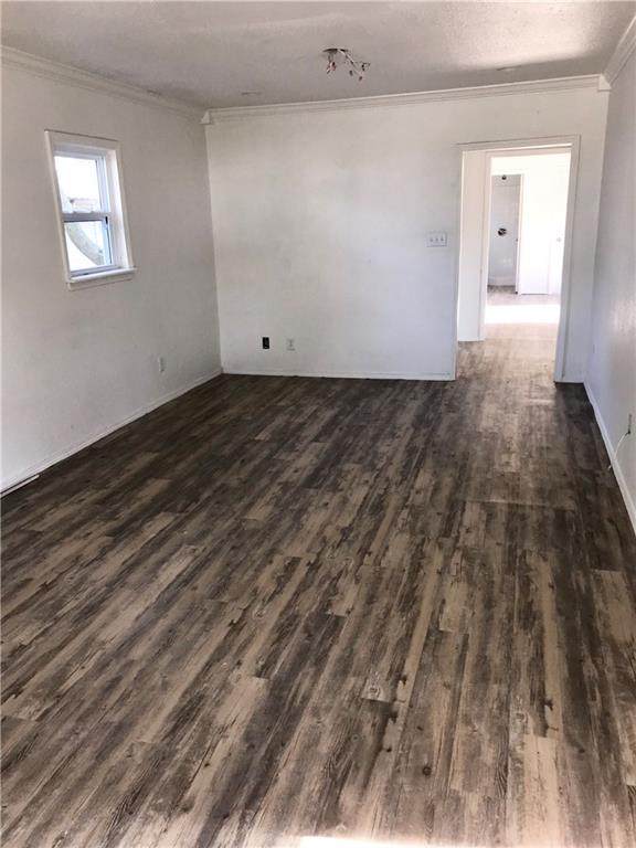 228 Huron Street - Photo 1
