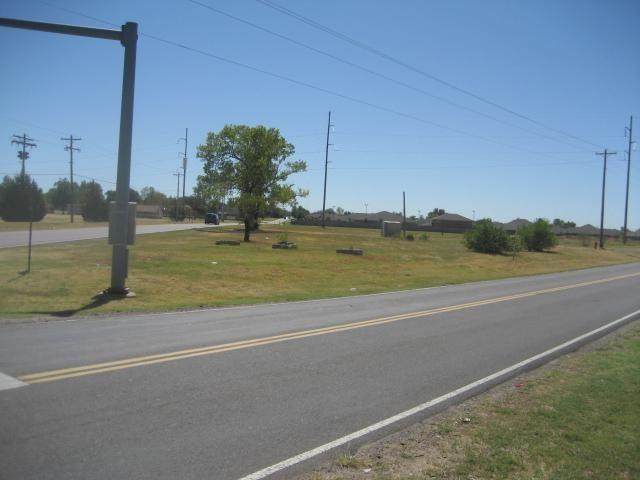 2524 Eastern Avenue - Photo 1
