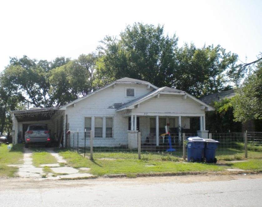 37 University Street - Photo 1