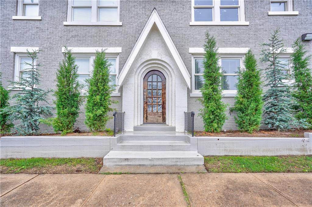 900 13th Street - Photo 1