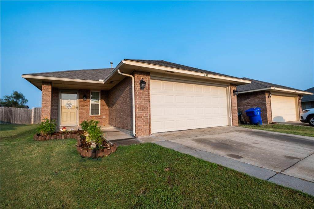 845 Beaumont Square - Photo 1