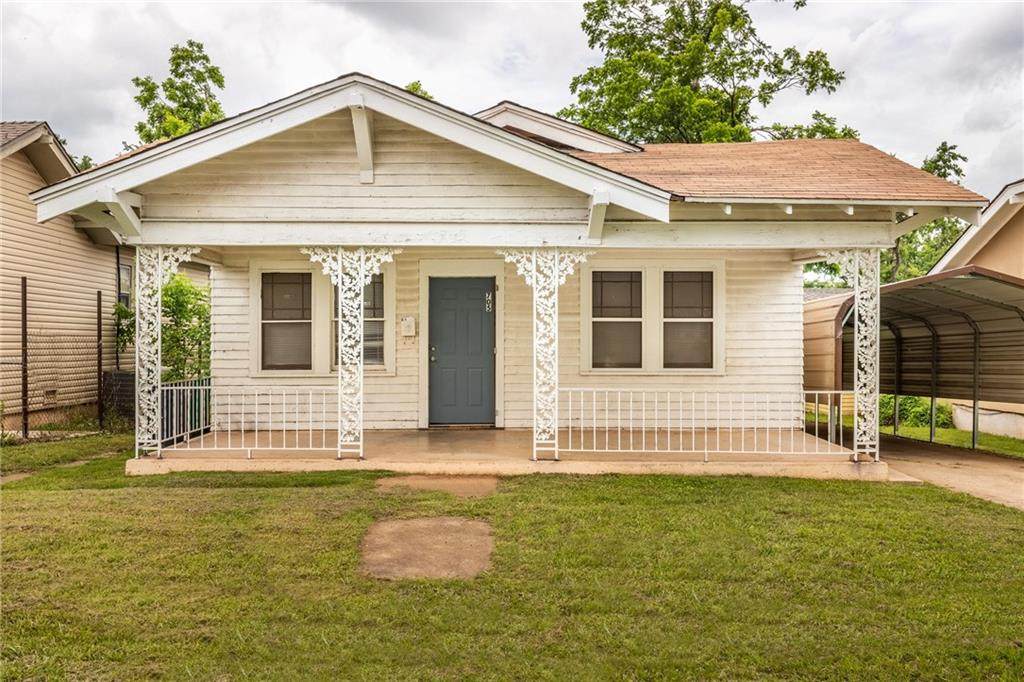 705 34th Street - Photo 1