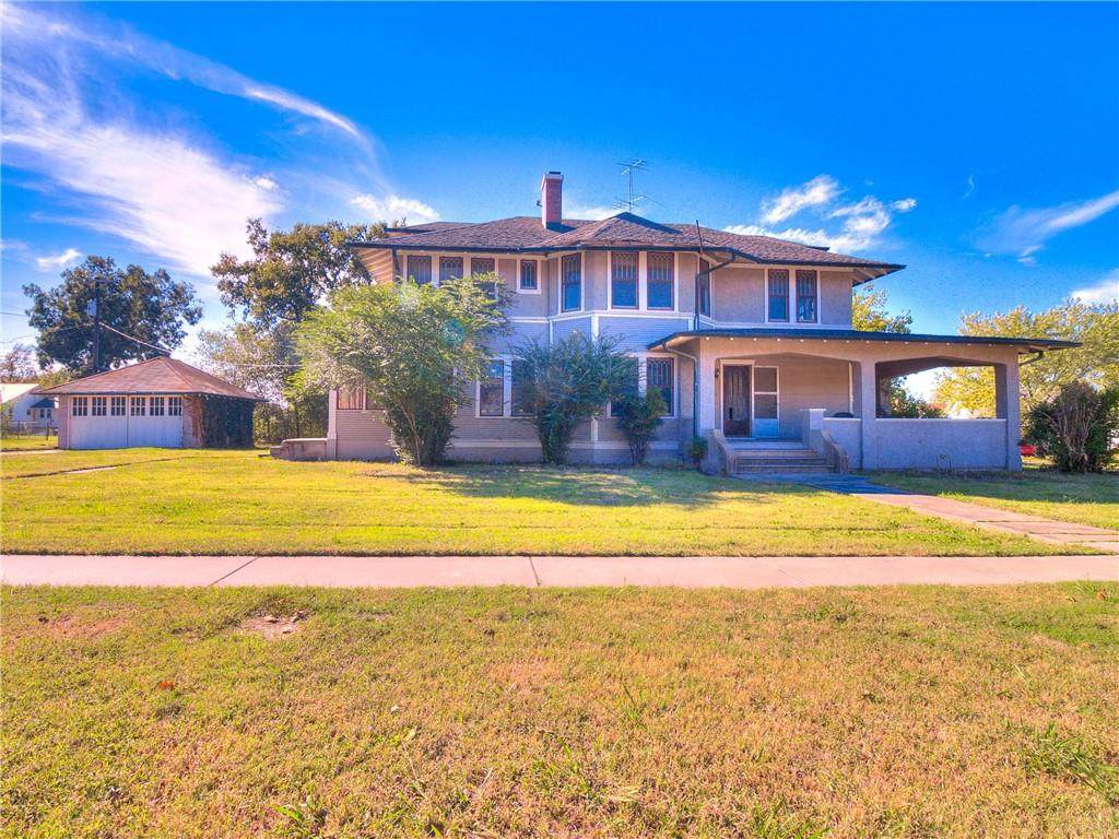 204 6th Street - Photo 1