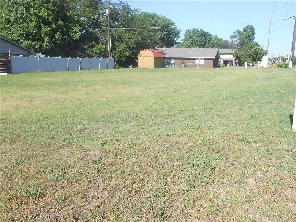 5104 Kathy Drive - Photo 1