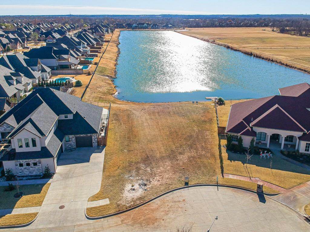 4924 Wellman Way - Photo 1