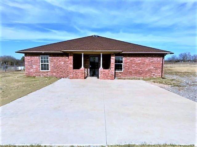 18750 168th Street - Photo 1