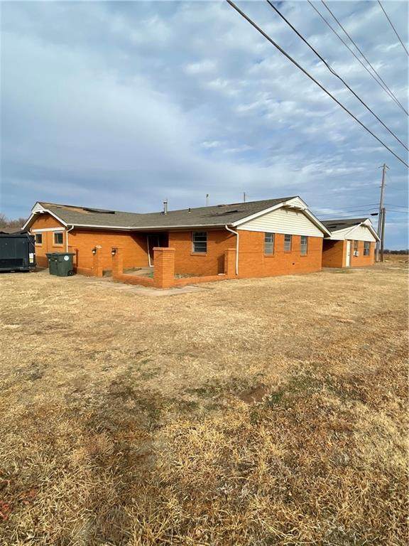 827 13th Avenue - Photo 1