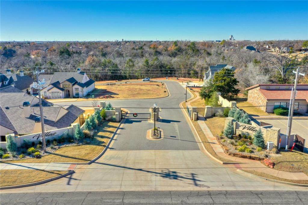 13417 Creek Pointe Lane - Photo 1