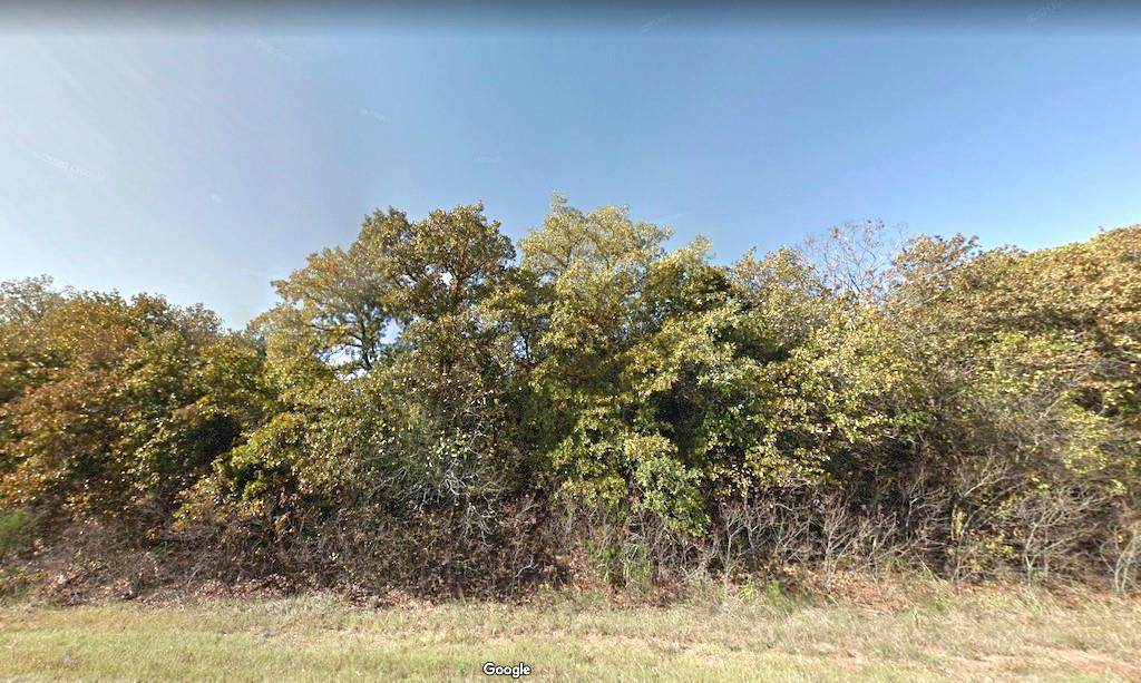 000 Midwest Boulevard - Photo 1