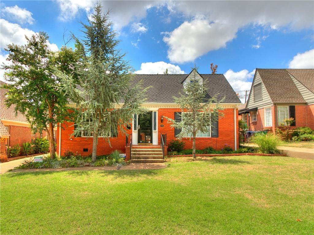504 42nd Street - Photo 1