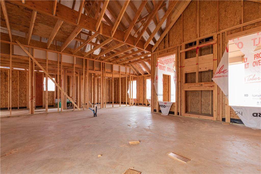 18905 Grove Parkway - Photo 1