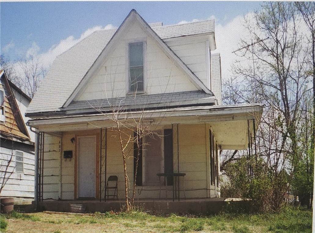 403 Tucker Avenue - Photo 1