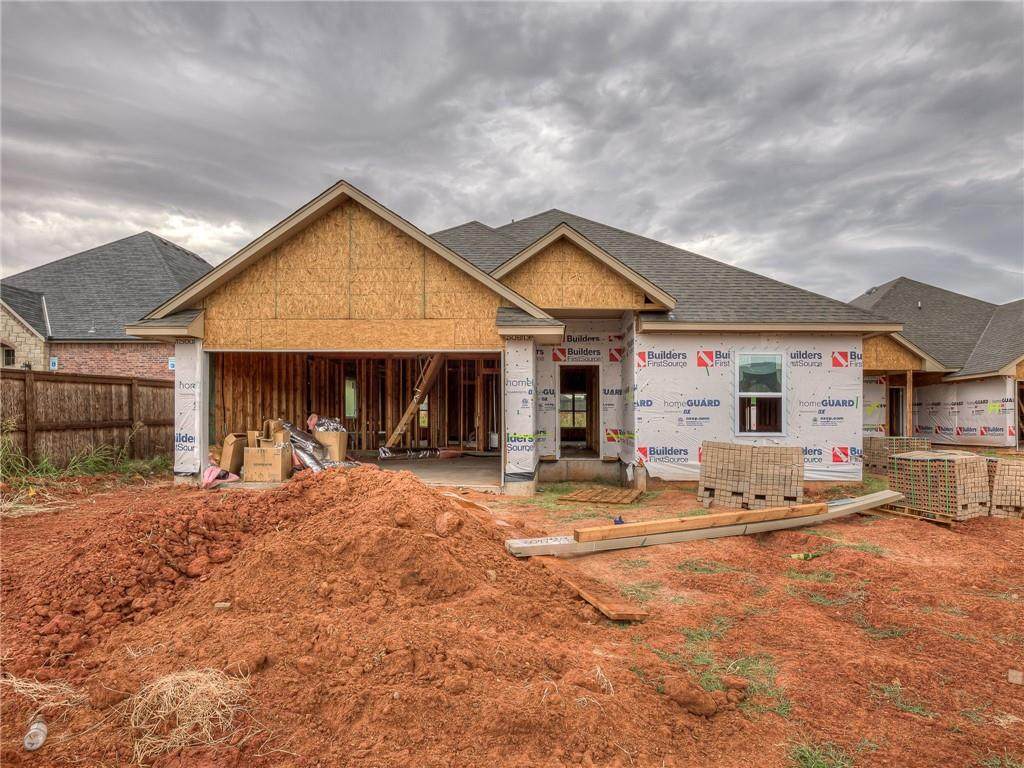 3429 178th Terrace - Photo 1