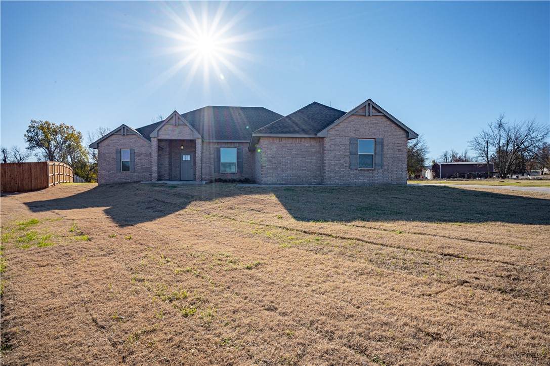 925 Red Rock Road - Photo 1