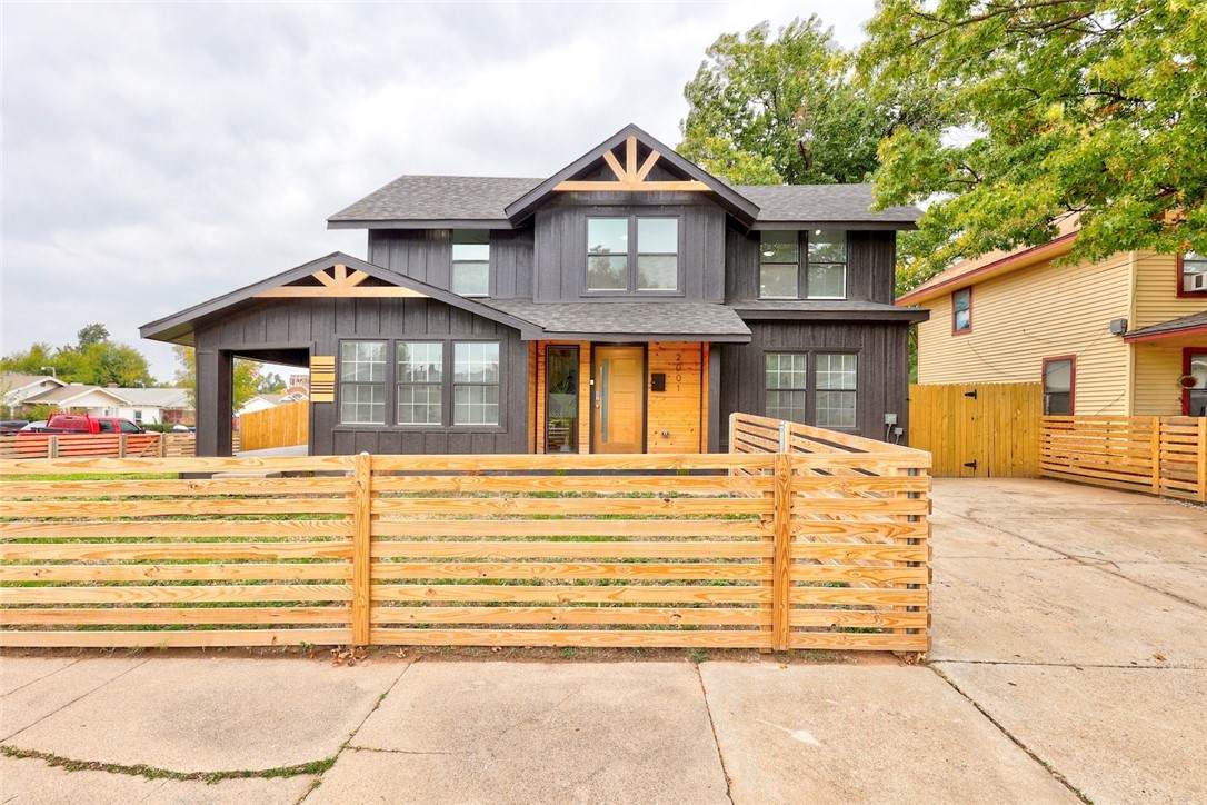 2001 13th Street - Photo 1